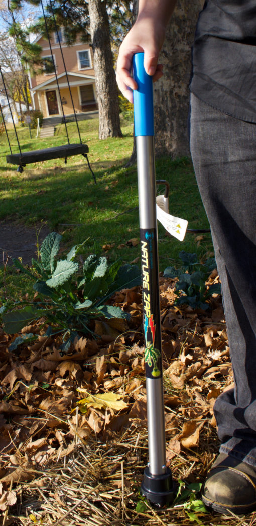 Naturezap DE,weed killer,kills weeds,weed control,light,weeder,organic,garden and lawn,gardening,lawncare,battery operated,cordless,global neighbor,lawncare products,horticulture,DIY,home improvements,light based,better environment,environmental friendly, healthier, chemical-free, without chemicals, no chemicals