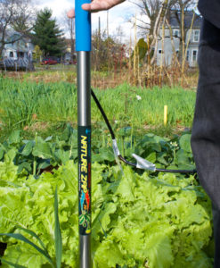 Naturezap DE,weed killer,kills weeds,weed control,light,weeder,organic,garden and lawn,gardening,lawncare,battery operated,cordless,global neighbor,lawncare products,horticulture,DIY,home improvements,light based,better environment,environmental friendly, healthier, chemical-free, without chemicals, no chemicals